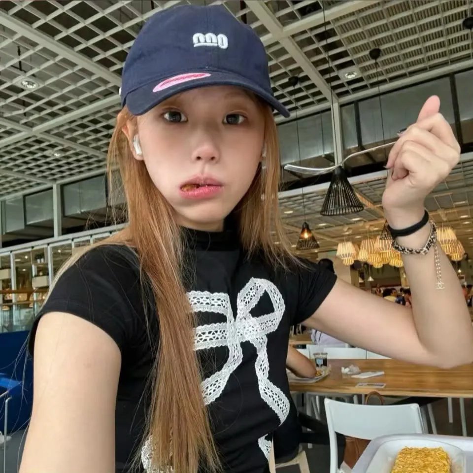 玛拉娜·辛哈沙南